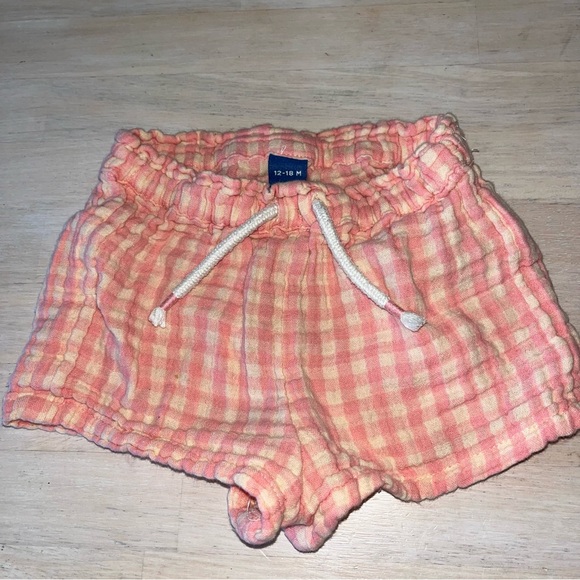Old Navy Toddler 2 Piece Pajama Shorts Set - Picture 6 of 8